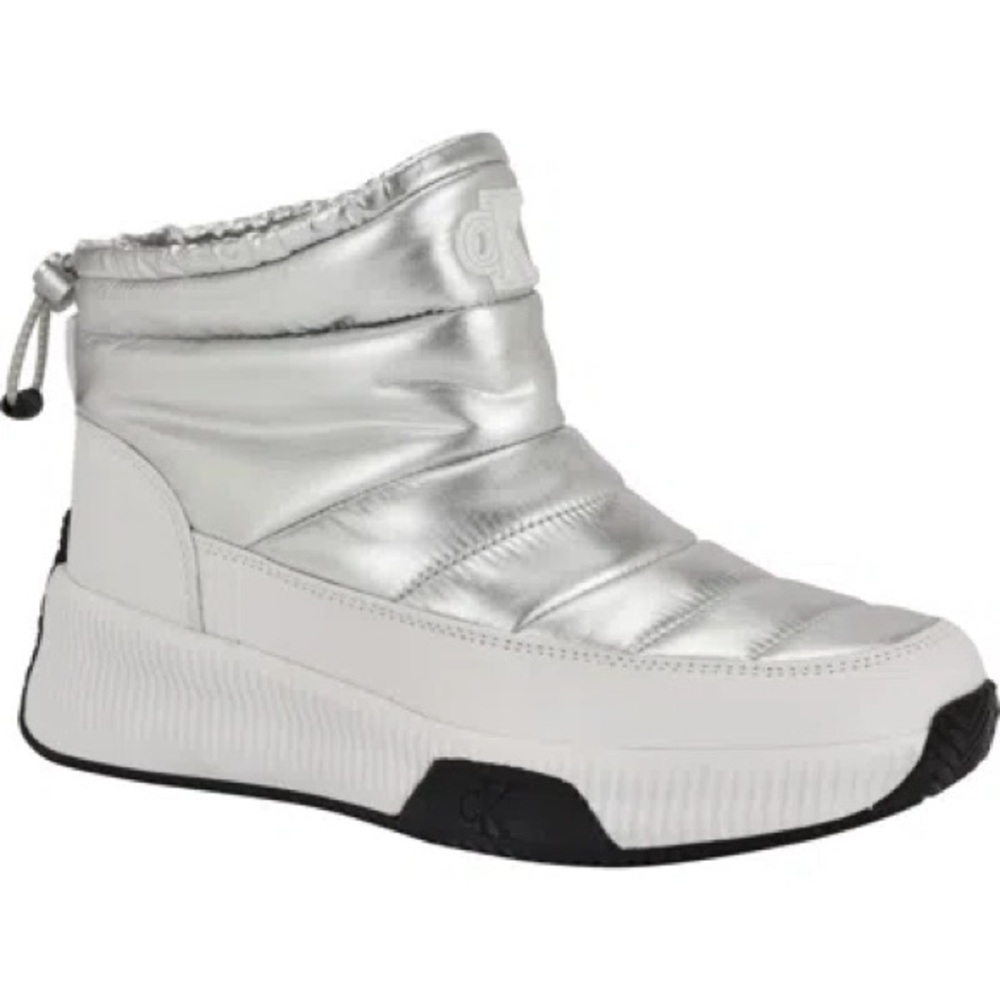 Calvin Klein Silver and White Winter Boots New without tag size 6.5